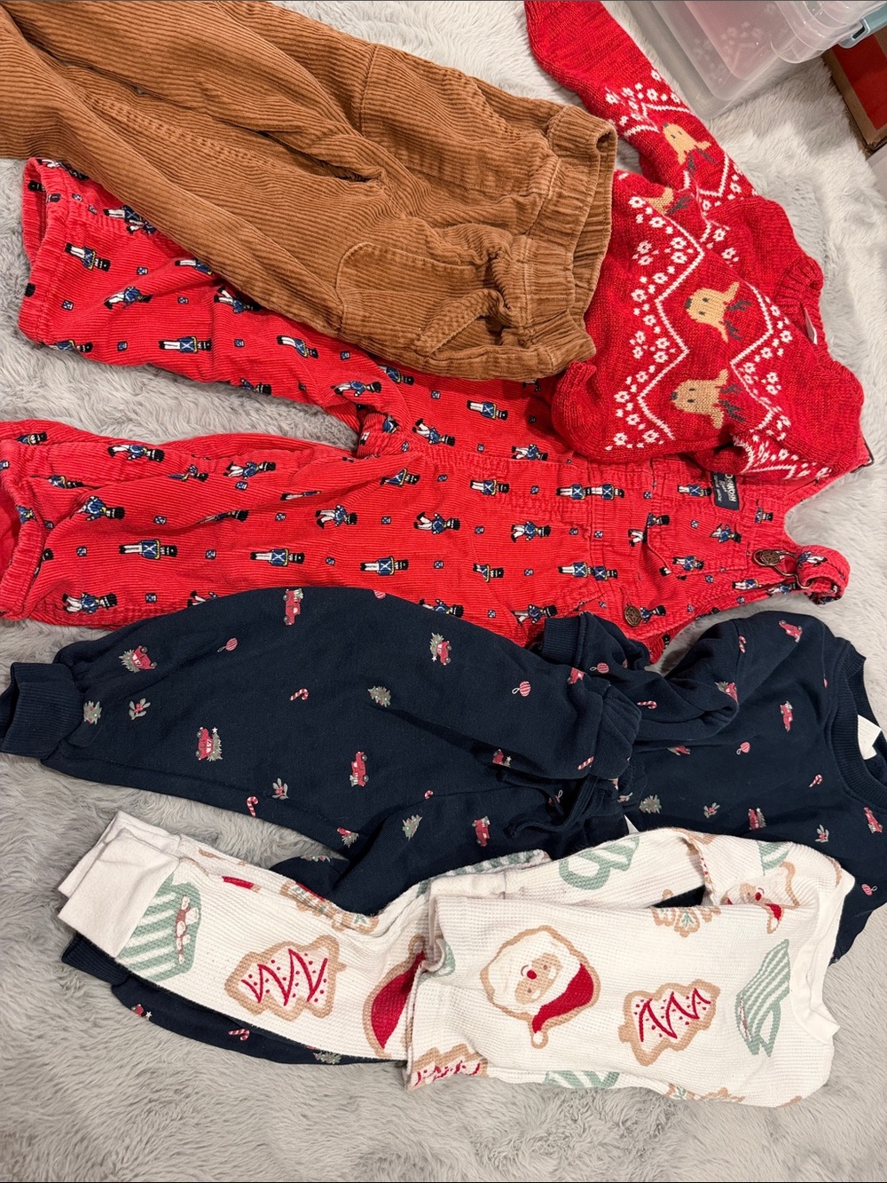 18m Holiday kids clothing bundle carters and Zara